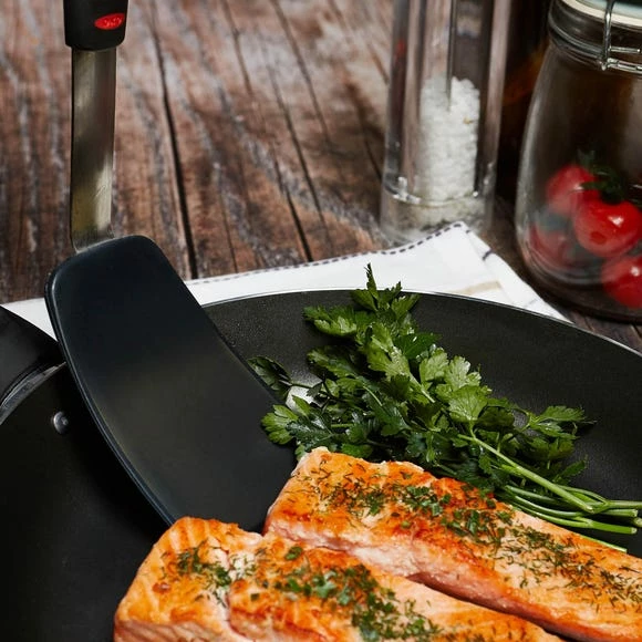 Flash Sale 💯 OXO OXO Softworks Nylon Flexible Turner ✔️ 6 Flash Sale 💯 OXO OXO Softworks Nylon Flexible Turner ✔️ - Image 6